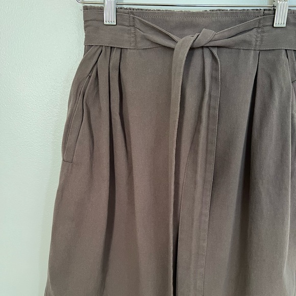 Roolee gray midi skirt - Picture 2 of 4
